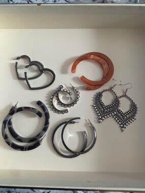 🐅🐯🖤🐼Mixed Earring Set in Black, Silver and burnt orange